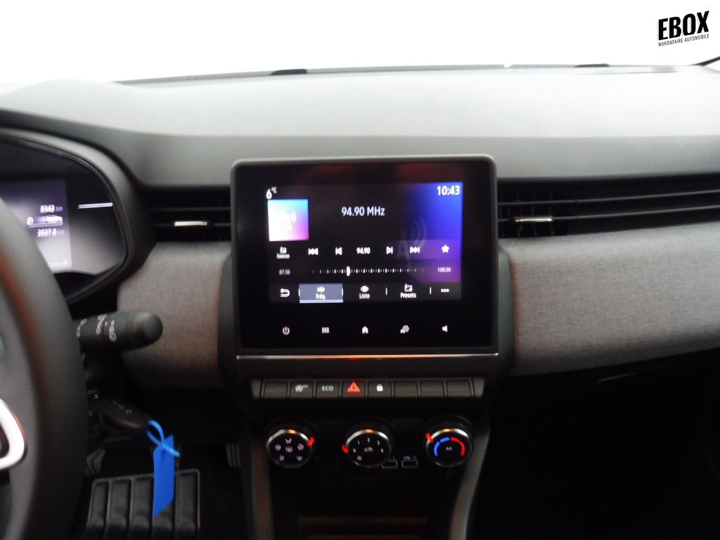 72552_p51 - RENAULT - CLIO - 2025 - photo 10