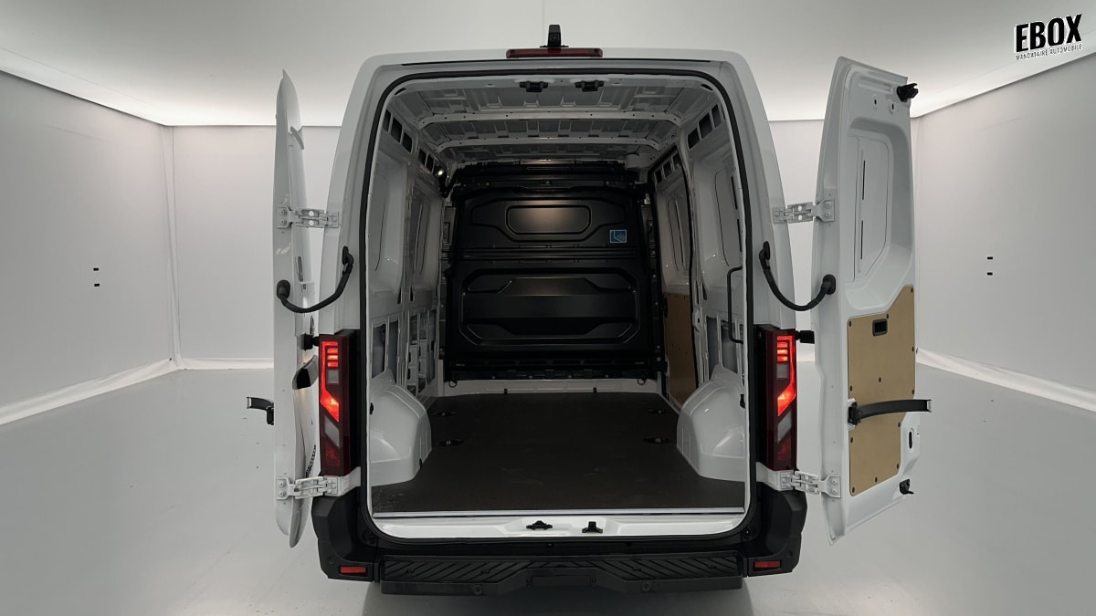 378769_p2 - NISSAN - INTERSTAR - 2026 - photo 9