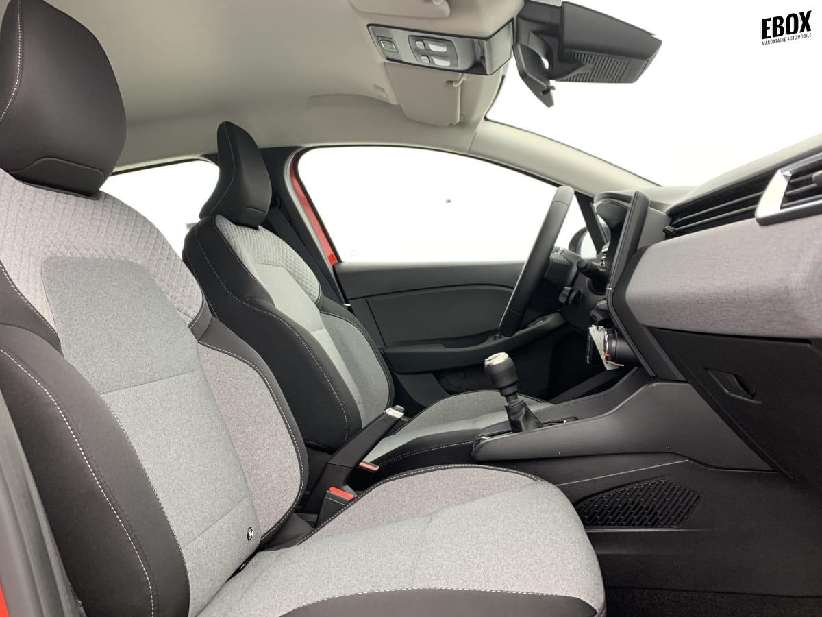 368319_p2 - RENAULT - CLIO 5 - 2025 - photo 9