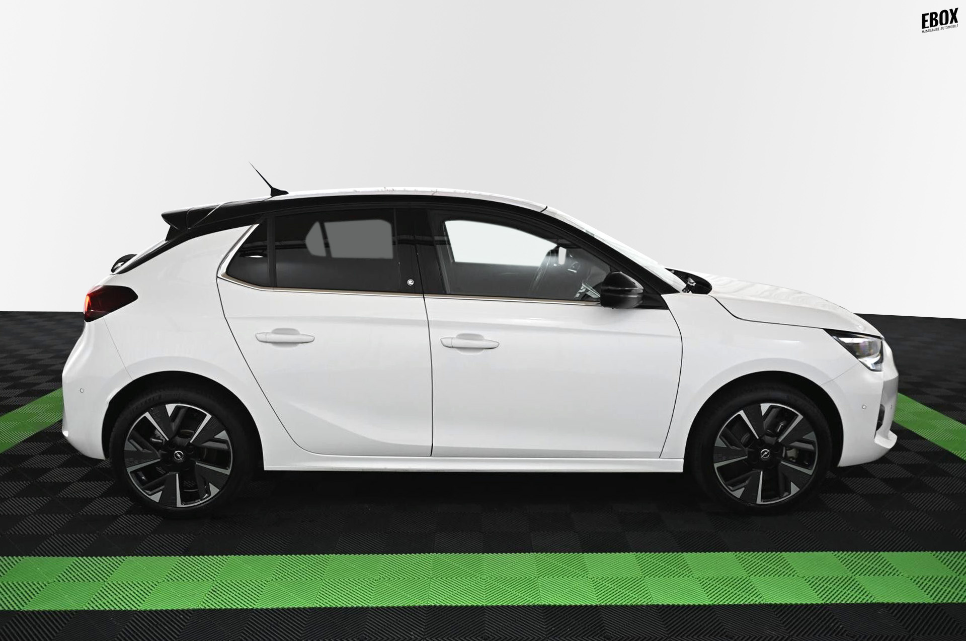 19134_p35 - OPEL - CORSA - 2023 - photo 7