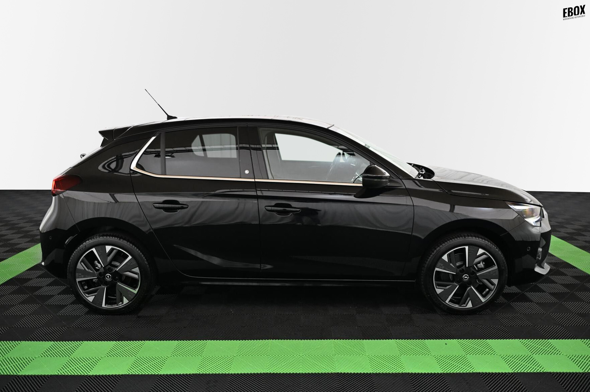 19212_p35 - OPEL - CORSA - 2023 - photo 7