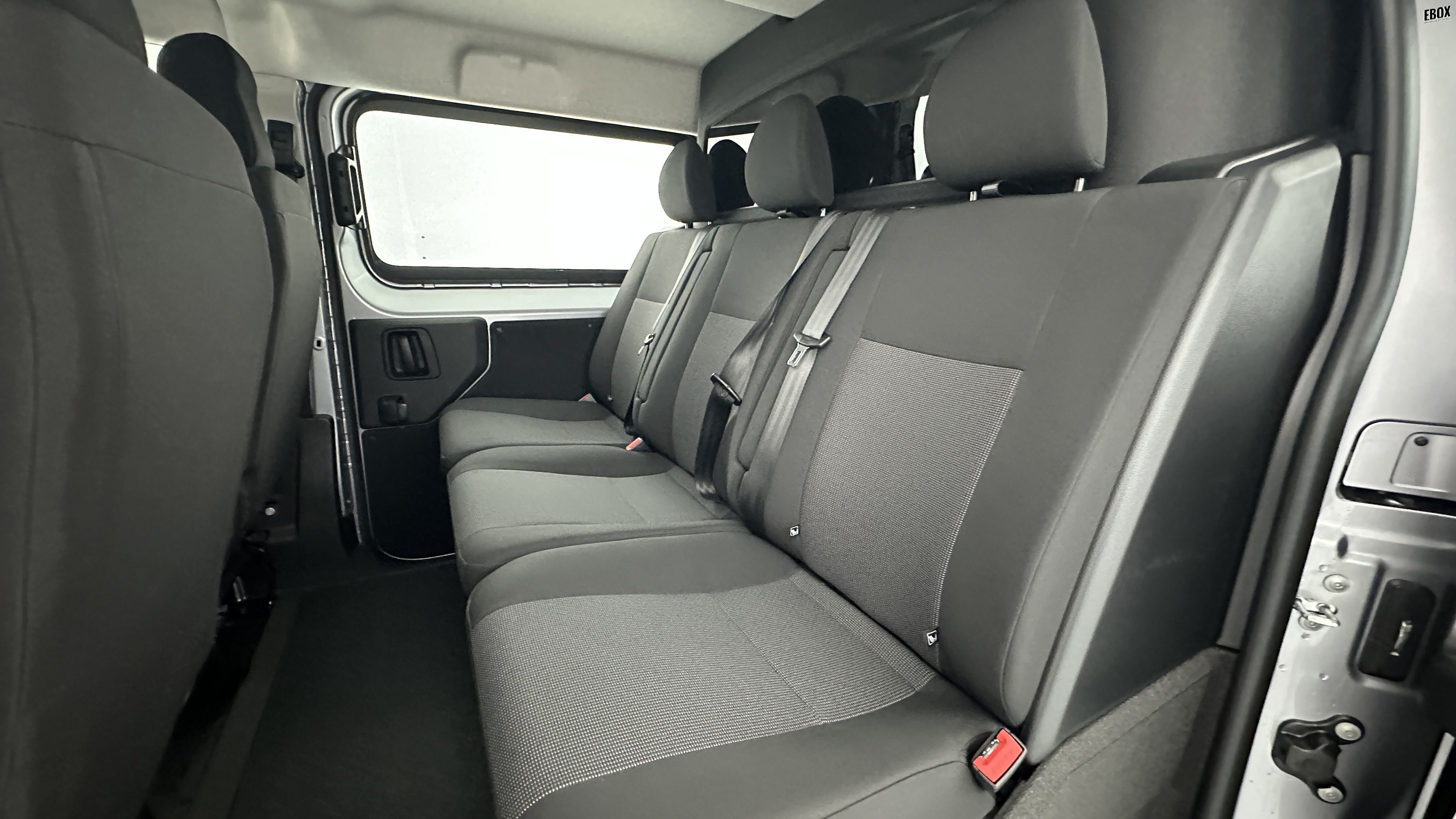 GLI00023162_p53 - PEUGEOT - EXPERT CA - 2025 - photo 8