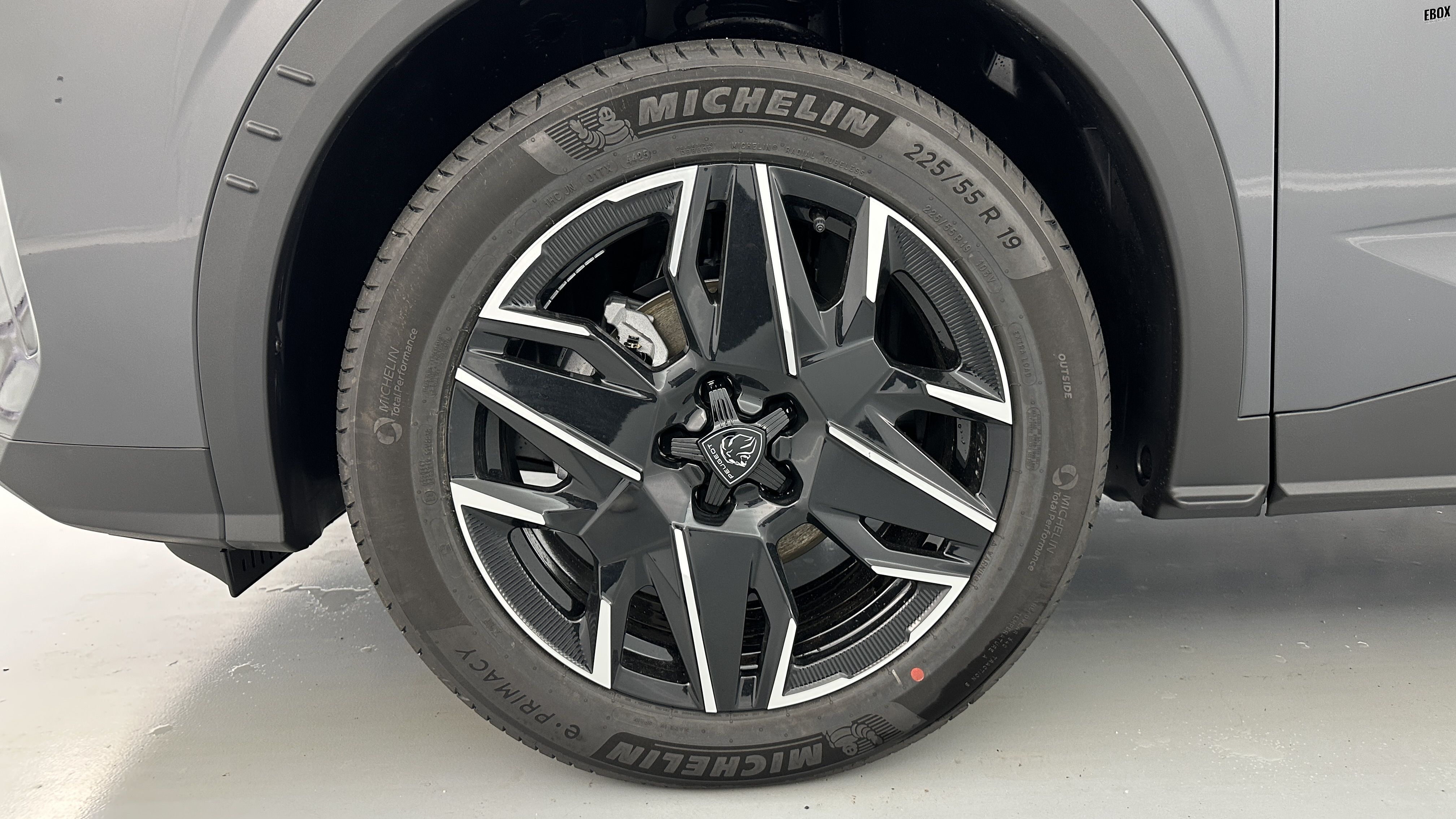 GLI00012575_p53 - PEUGEOT - 3008 - 2025 - photo 12