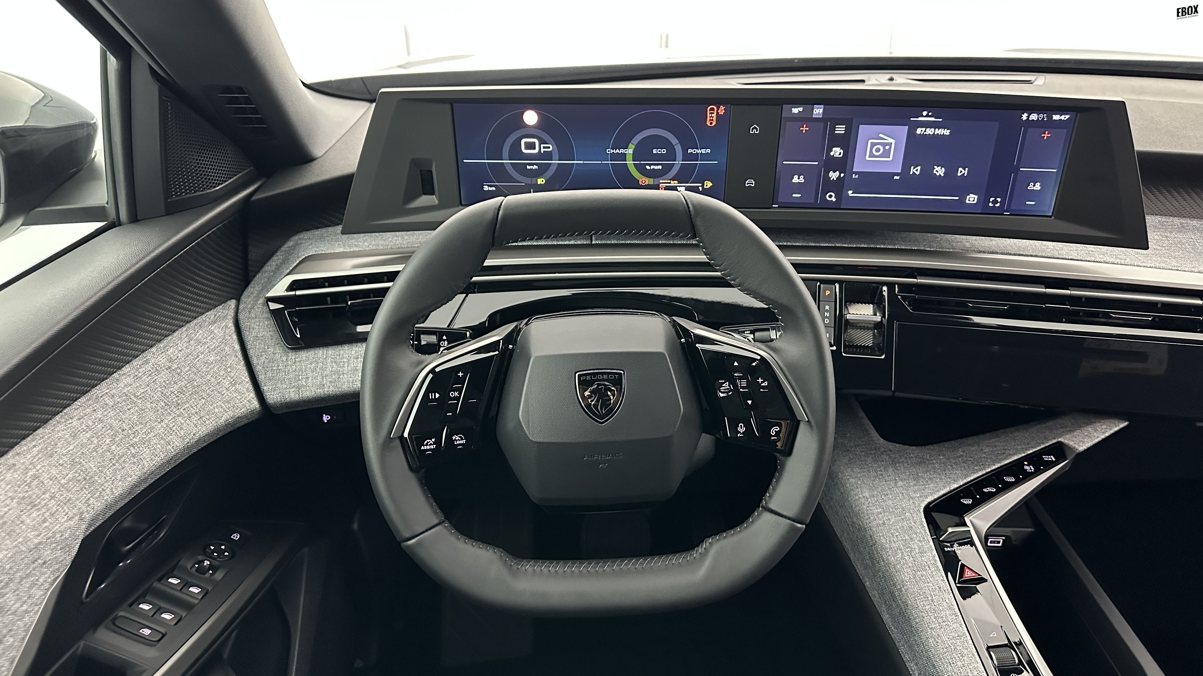 GLI00012571_p53 - PEUGEOT - 3008 - 2025 - photo 14