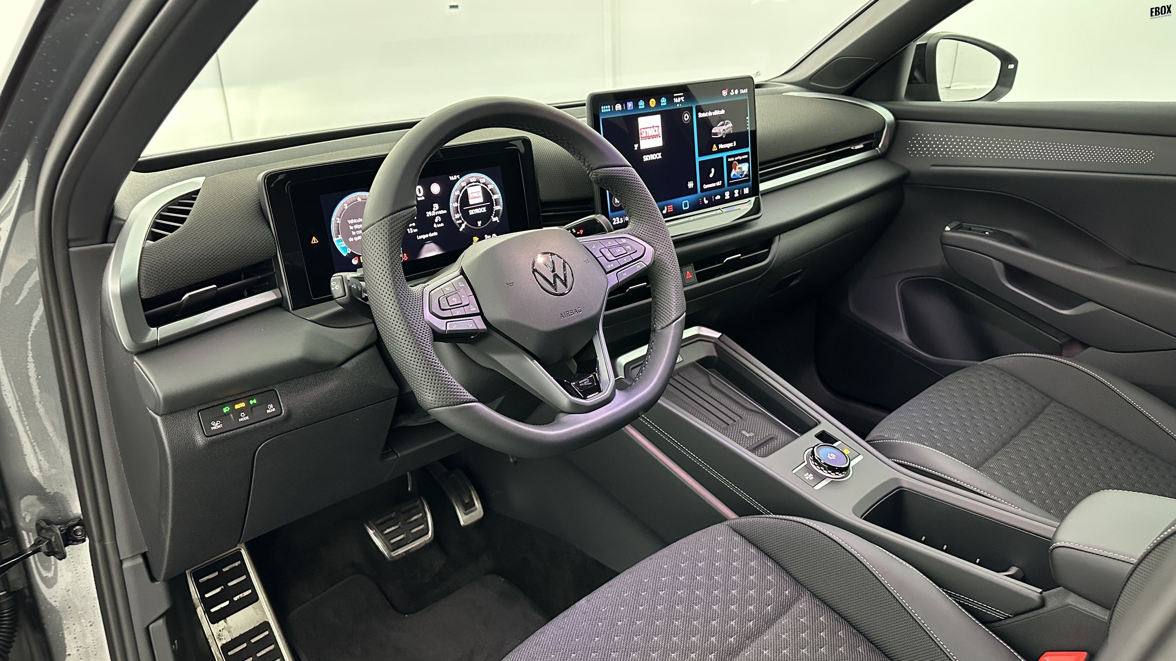 GLI00010013_p53 - VOLKSWAGEN - T ROC - 2026 - photo 6