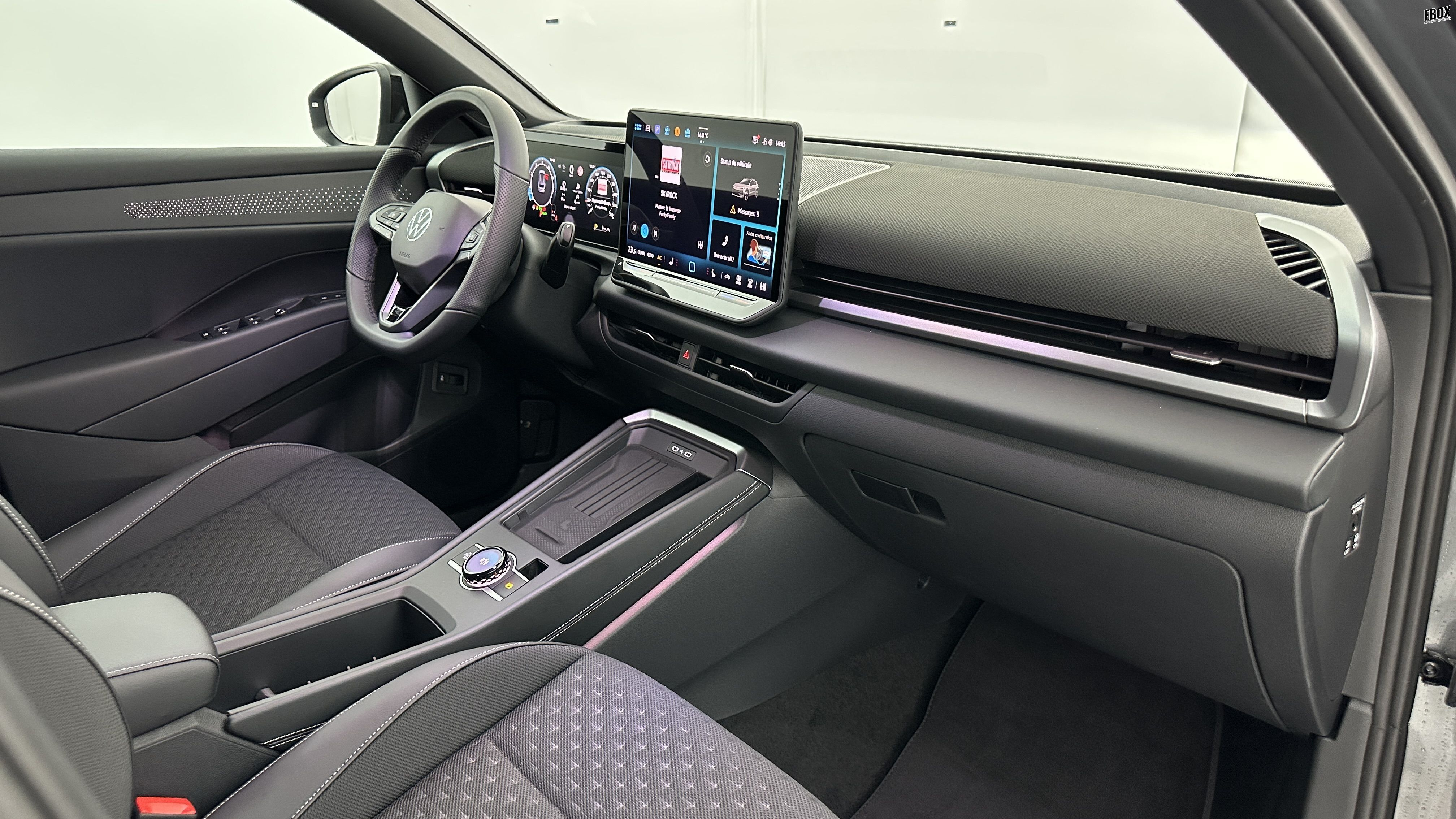 GLI00010013_p53 - VOLKSWAGEN - T ROC - 2026 - photo 8