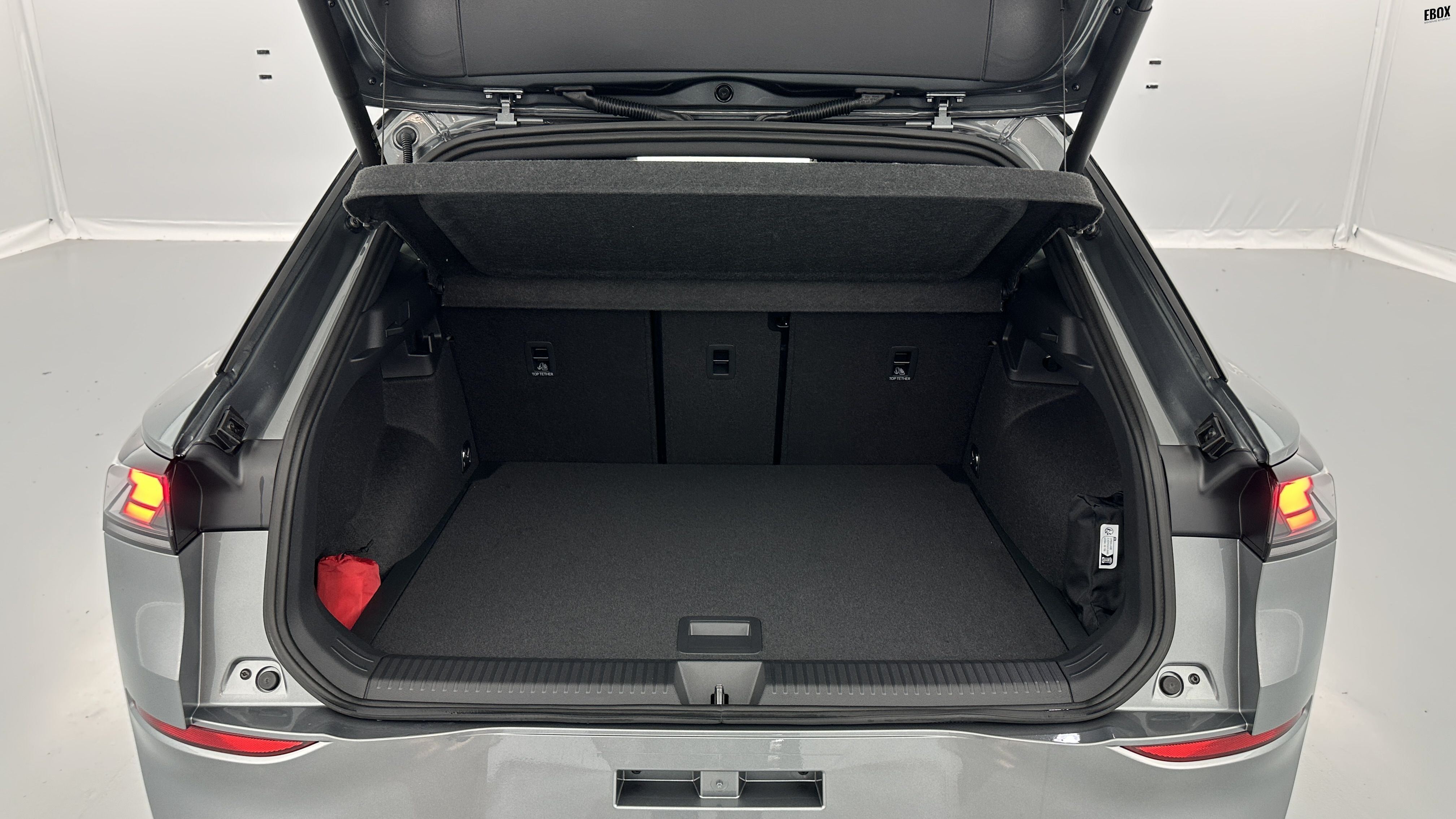 GLI00010013_p53 - VOLKSWAGEN - T ROC - 2026 - photo 10