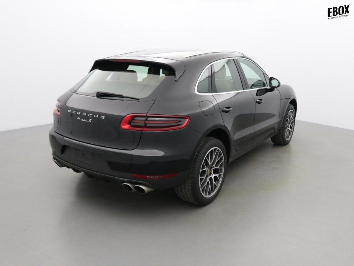O202338_p3 - PORSCHE - MACAN - 2018 - photo 2