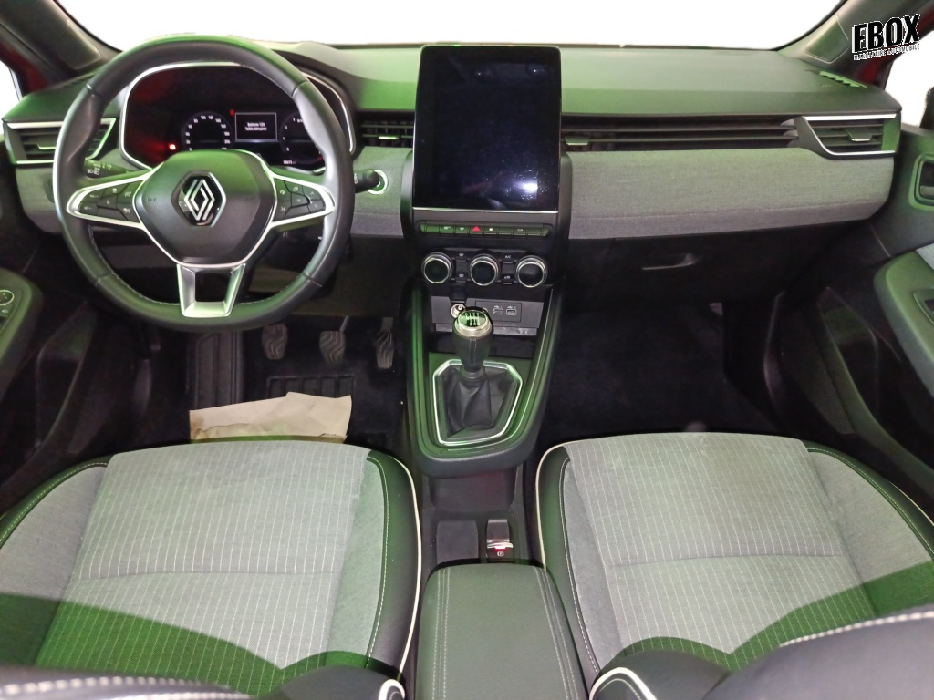 73565_p51 - RENAULT - CLIO - 2024 - photo 12