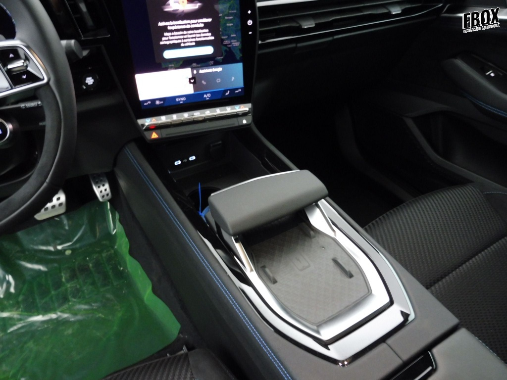 70892_p51 - RENAULT - ESPACE - 2025 - photo 14