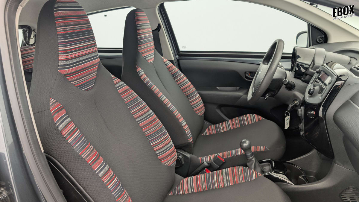 376396_p2 - CITROEN - C1 - 2018 - photo 9