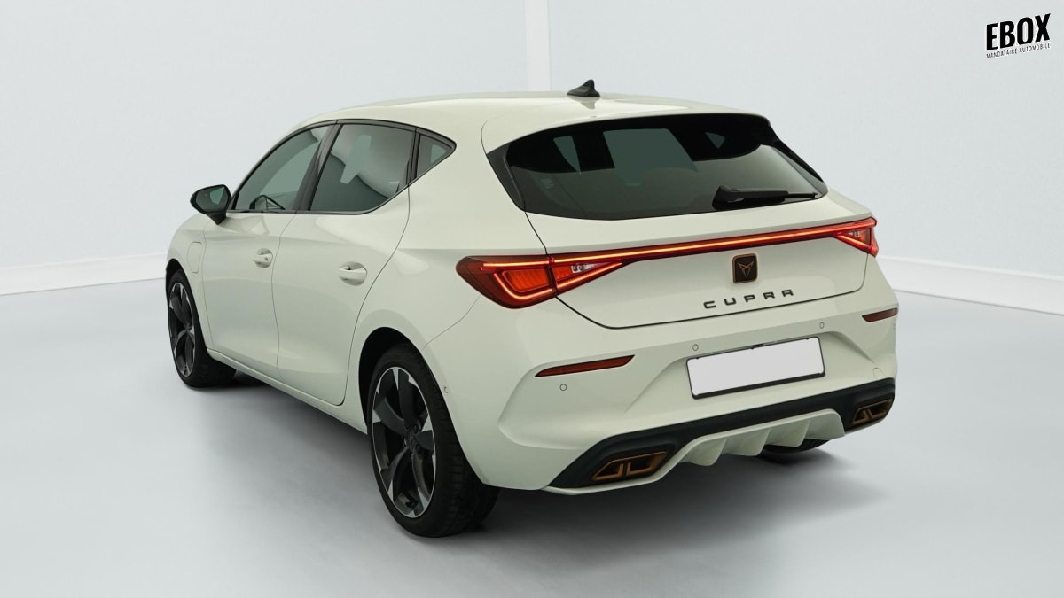 376962_p2 - CUPRA - LEON - 2022 - photo 5