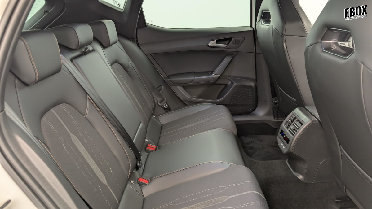 376962_p2 - CUPRA - LEON - 2022 - photo 10