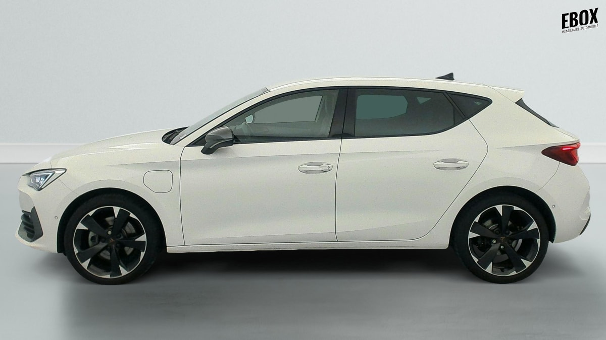 376962_p2 - CUPRA - LEON - 2022 - photo 4