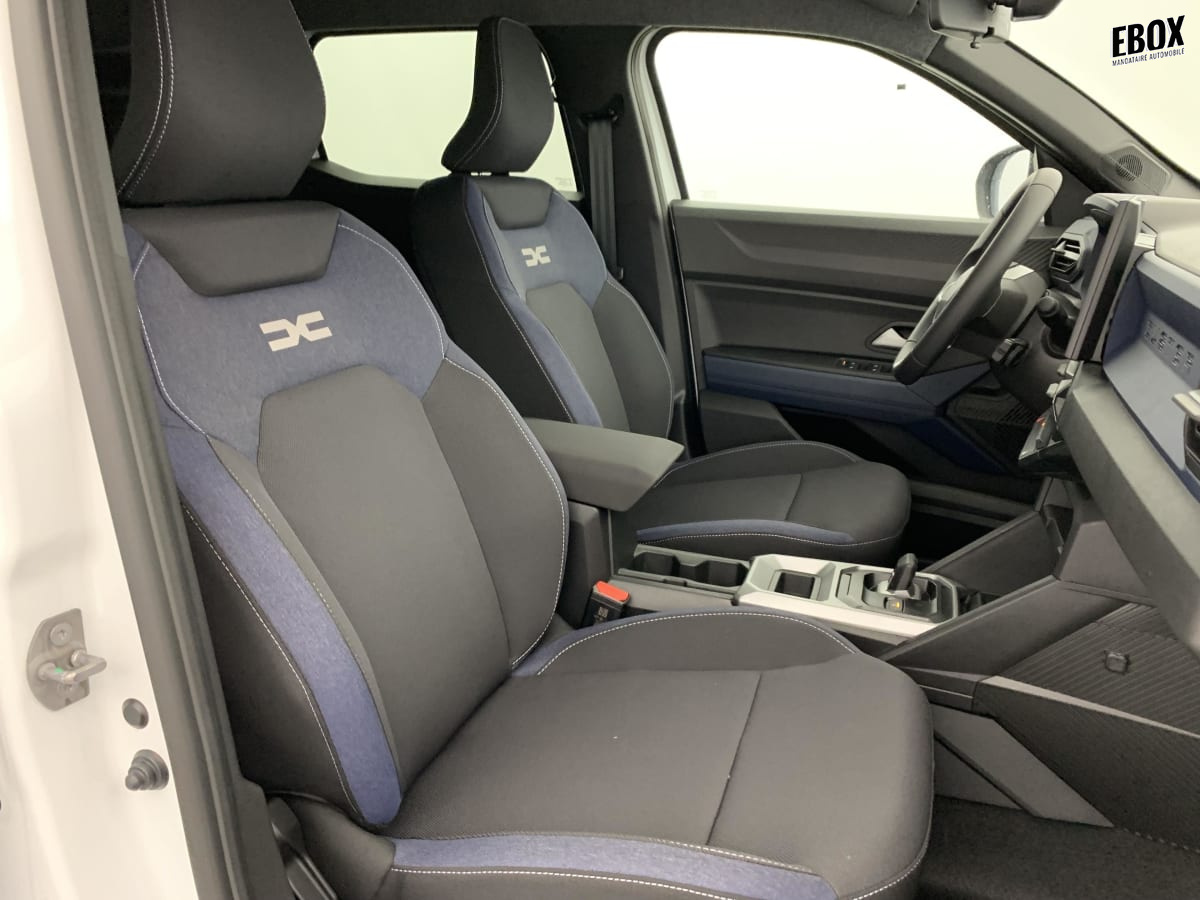 366083_p2 - DACIA - DUSTER - 2025 - photo 9
