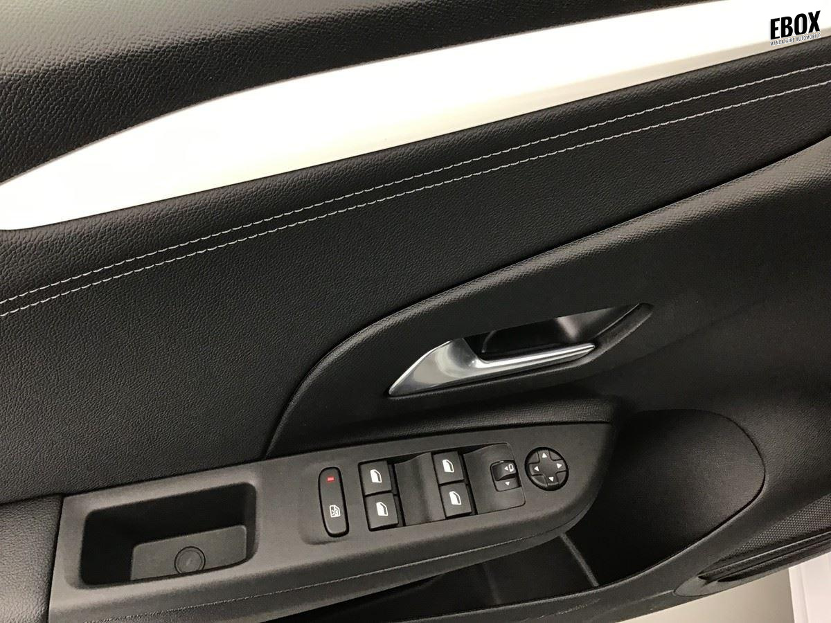 380998_p2 - OPEL - CORSA - 2026 - photo 9