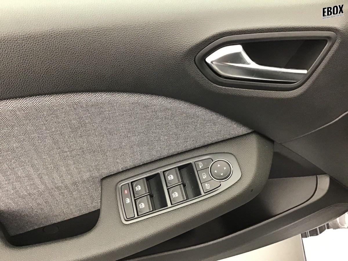 380965_p2 - RENAULT - CLIO 5 - 2026 - photo 8