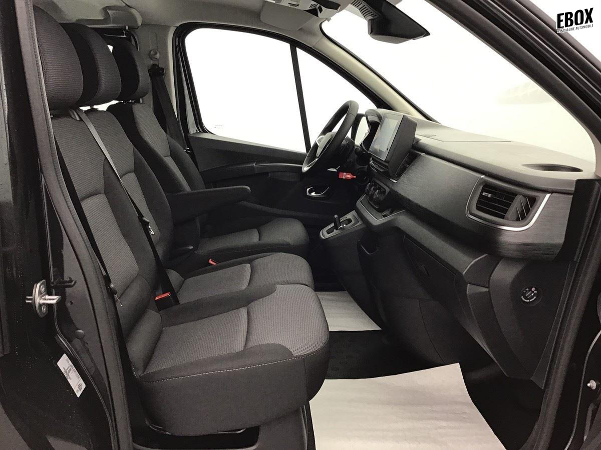 380947_p2 - RENAULT - TRAFIC - 2026 - photo 6