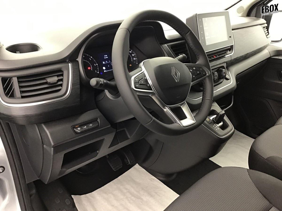 380943_p2 - RENAULT - TRAFIC - 2026 - photo 10