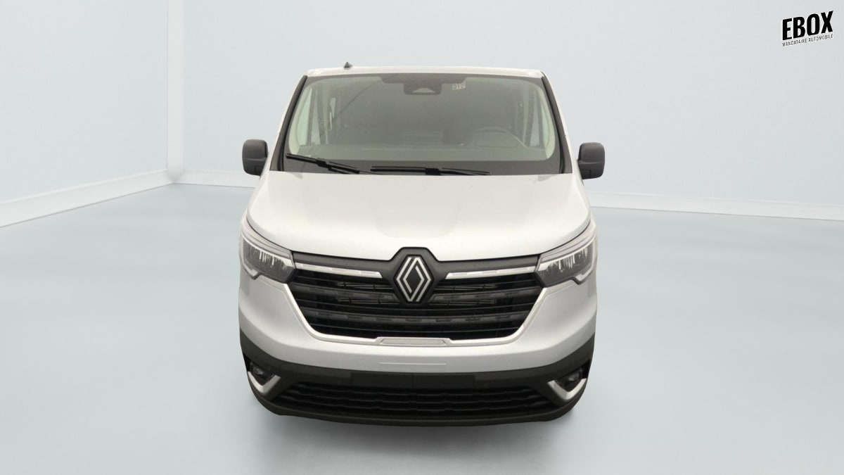 380943_p2 - RENAULT - TRAFIC - 2026 - photo 3