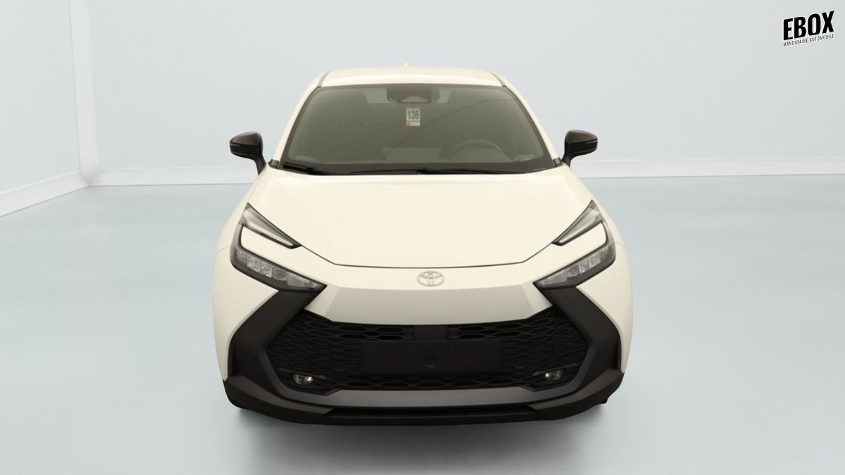 381006_p2 - TOYOTA - C HR - 2026 - photo 3