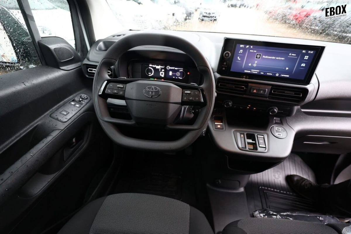 381274_p2 - TOYOTA - PROACE CITY - 2026 - photo 6