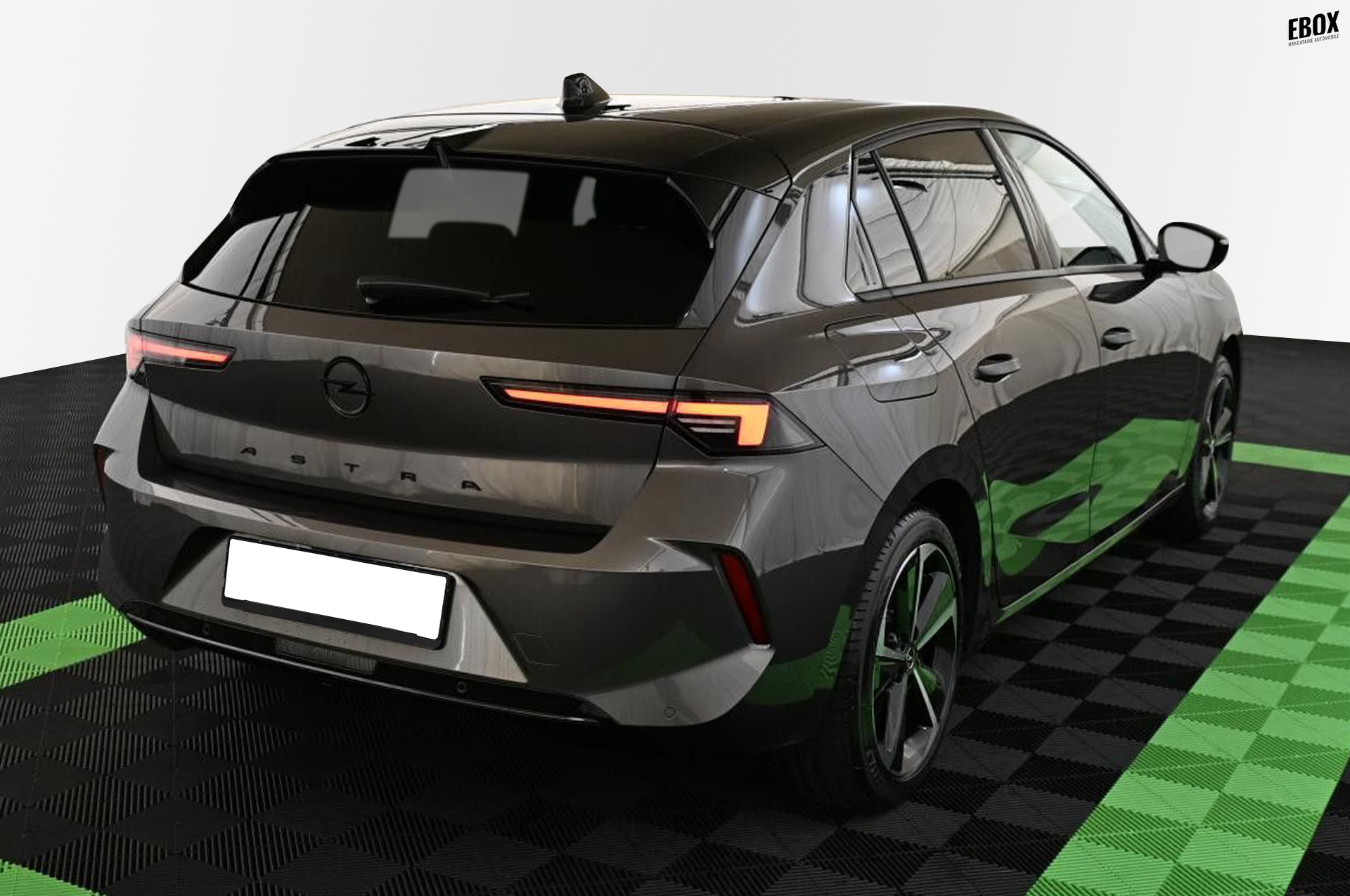 18334_p35 - OPEL - ASTRA - 2024 - photo 4