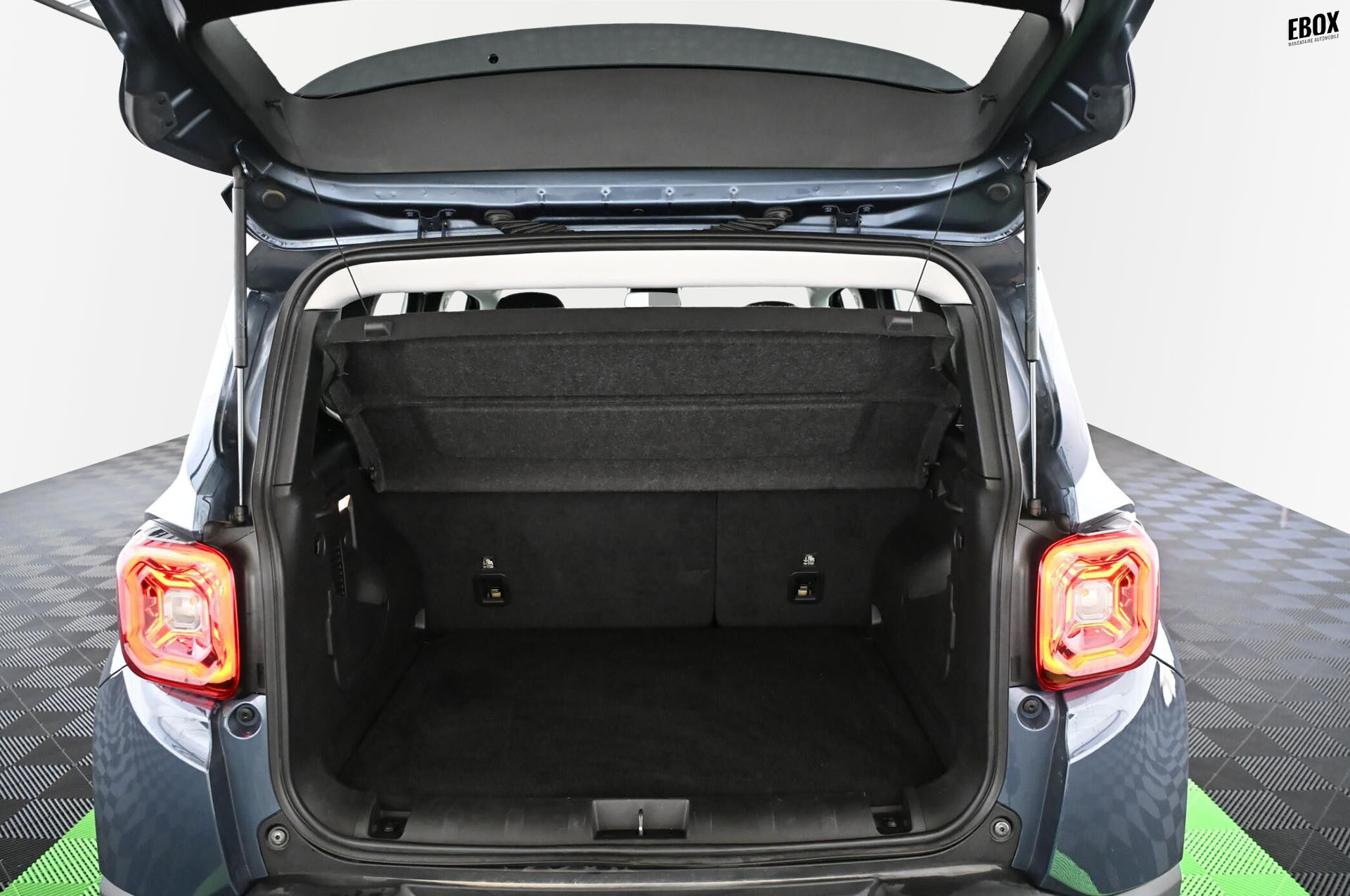 19303_p35 - JEEP - RENEGADE - 2025 - photo 34