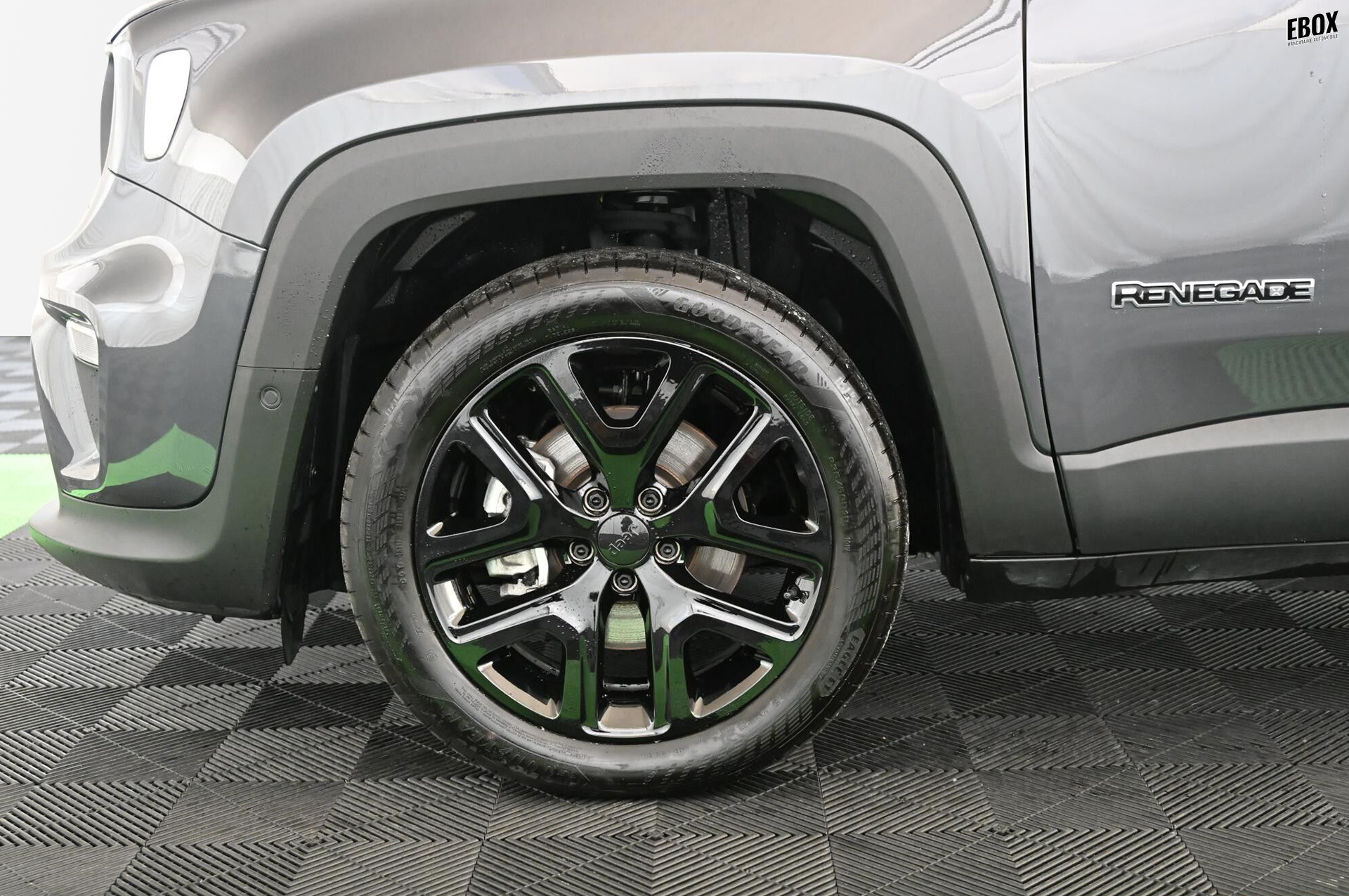 19324_p35 - JEEP - RENEGADE - 2025 - photo 9