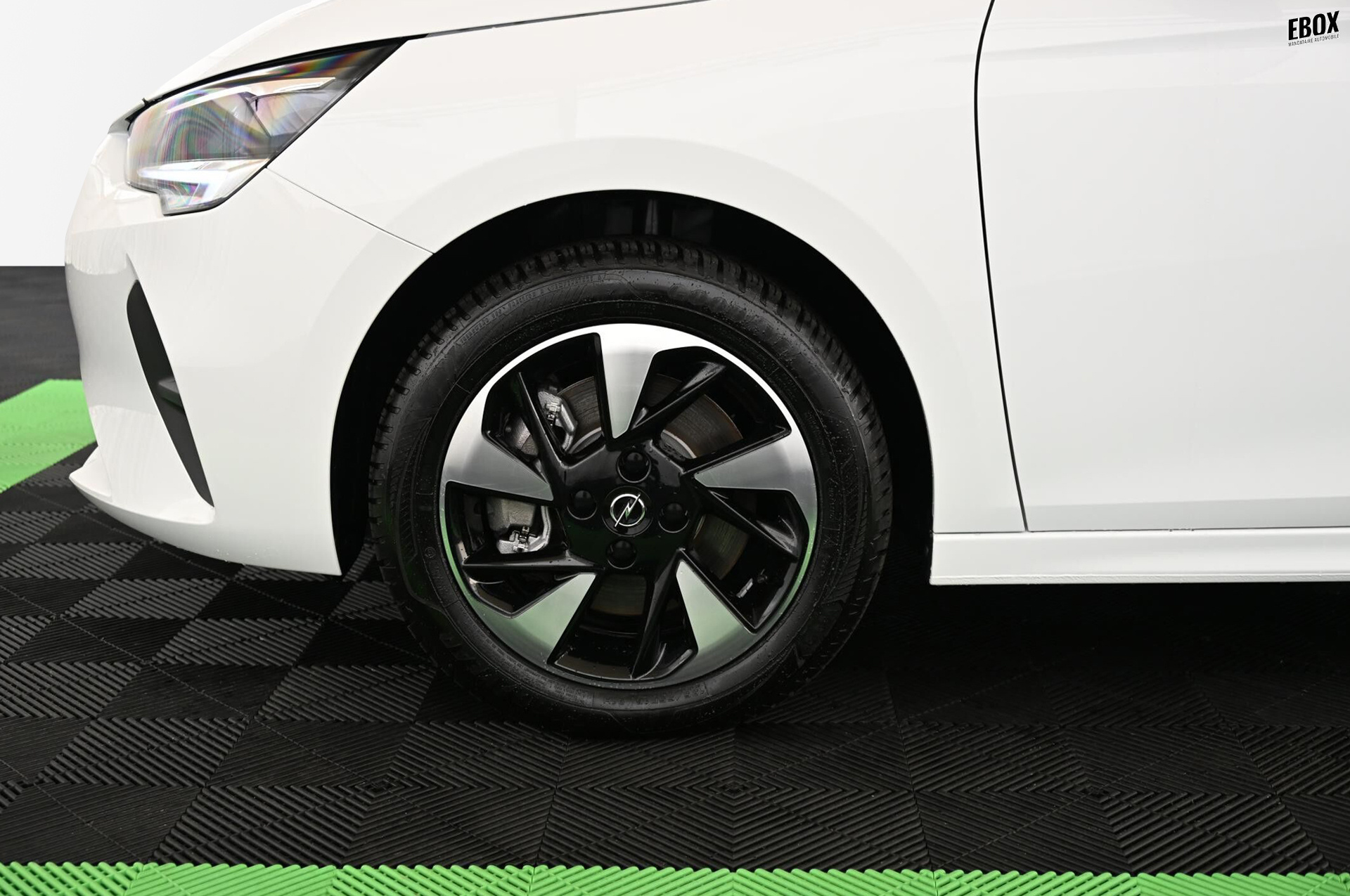 19077_p35 - OPEL - CORSA - 2023 - photo 9