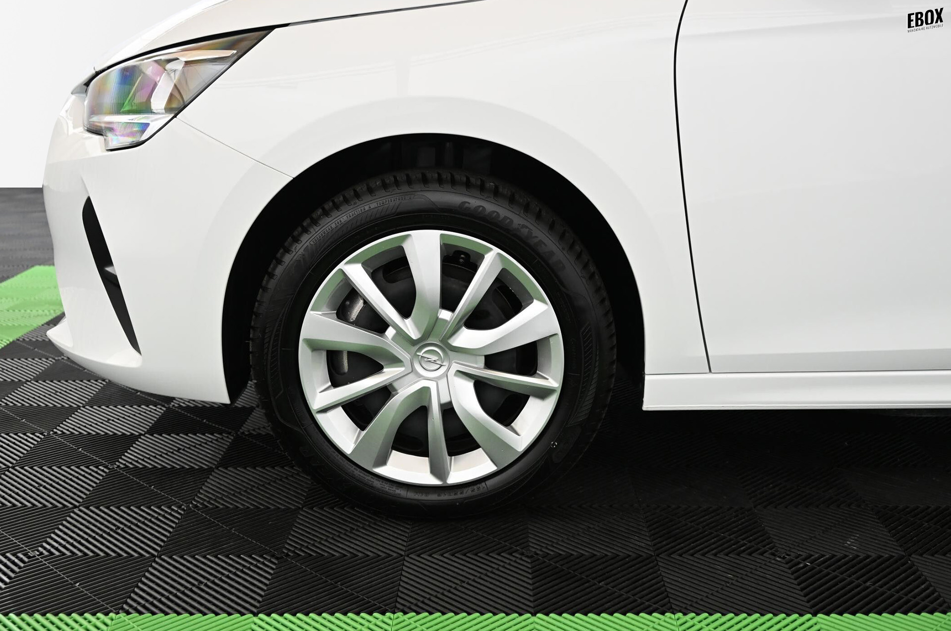 19046_p35 - OPEL - CORSA - 2023 - photo 9