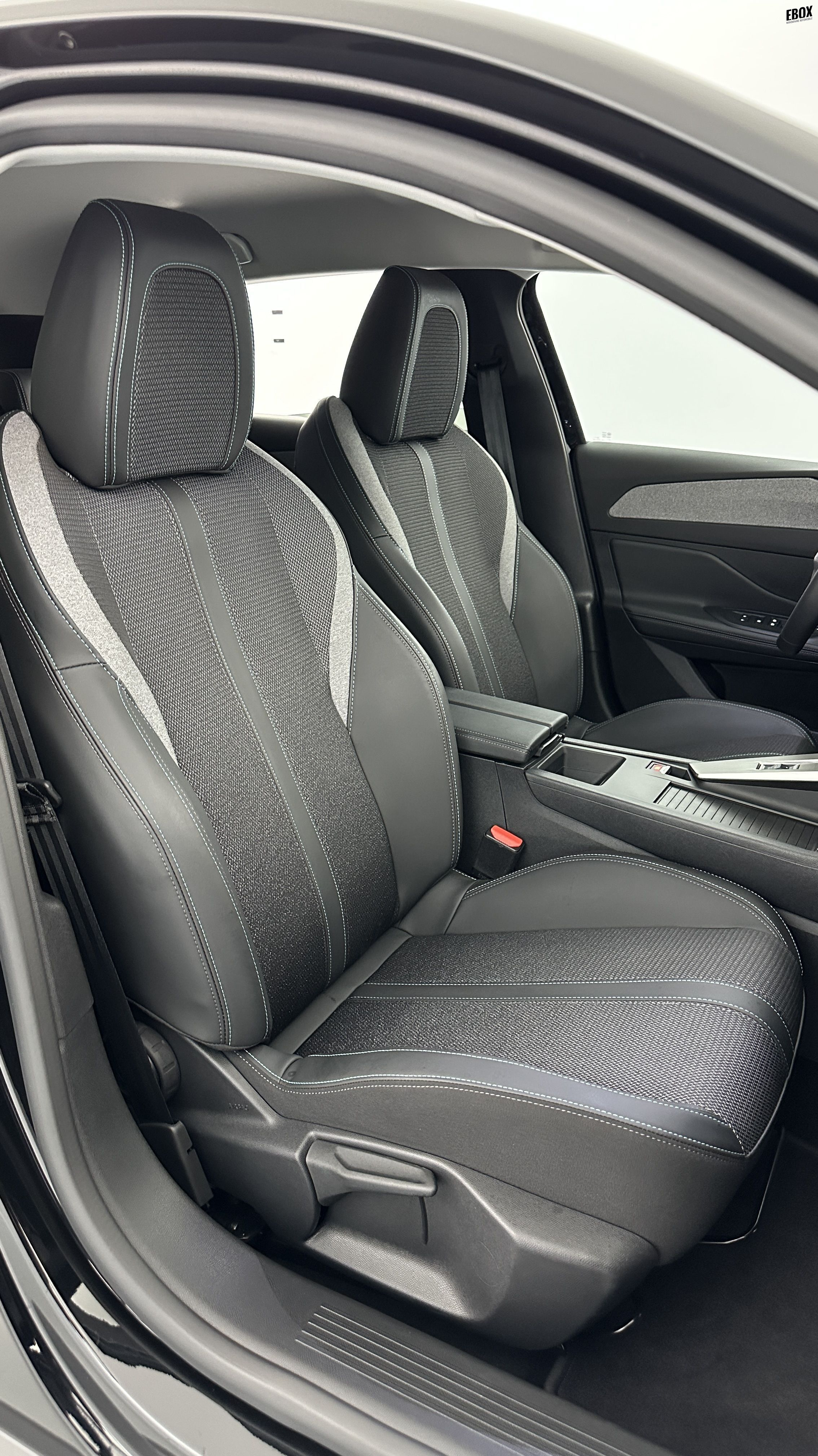 GLI00011380_p53 - PEUGEOT - 308 - 2025 - photo 18