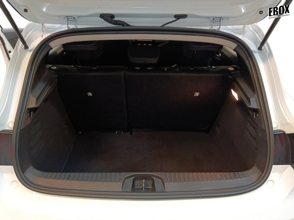 71348_p51 - RENAULT - CLIO - 2025 - photo 19