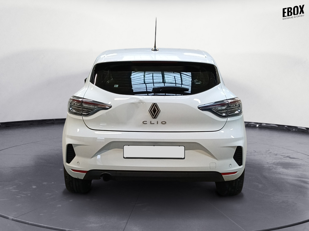 71348_p51 - RENAULT - CLIO - 2025 - photo 4