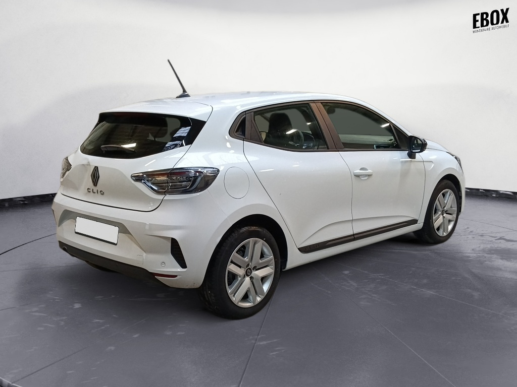 71348_p51 - RENAULT - CLIO - 2025 - photo 5
