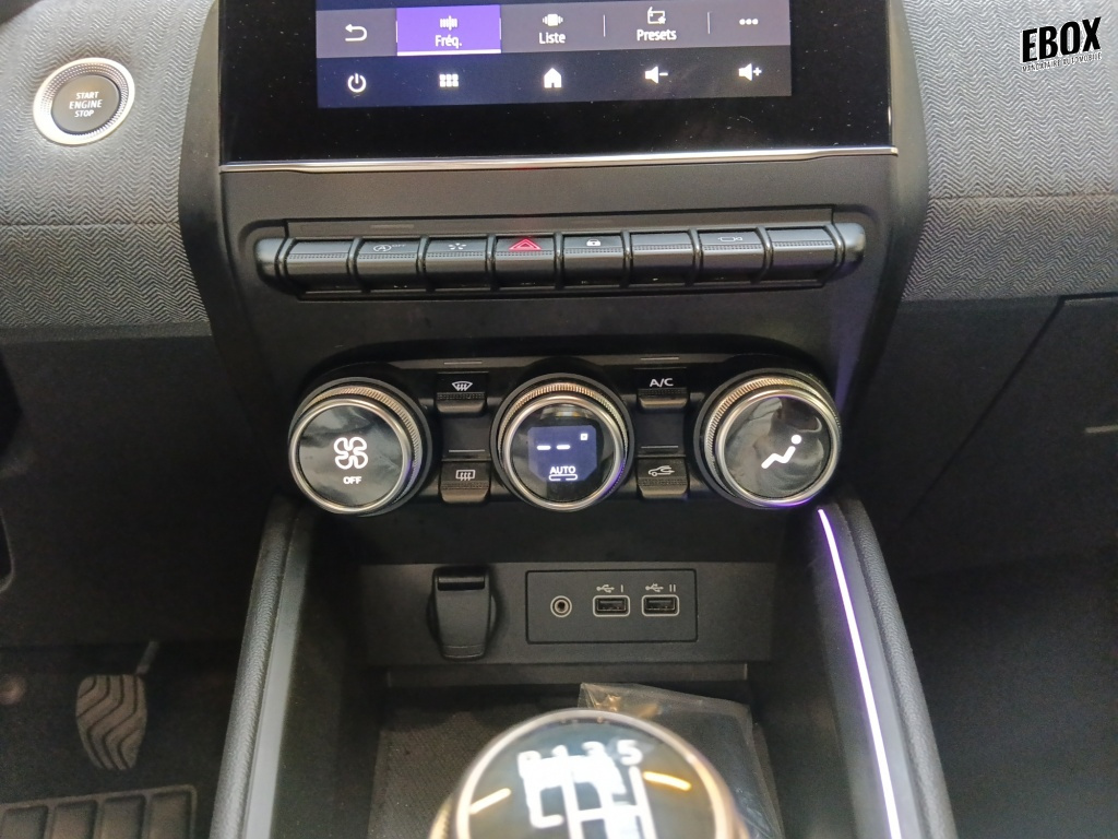 72394_p51 - RENAULT - CLIO - 2024 - photo 20