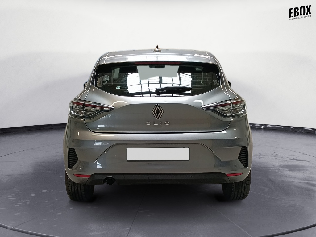 72453_p51 - RENAULT - CLIO - 2025 - photo 4