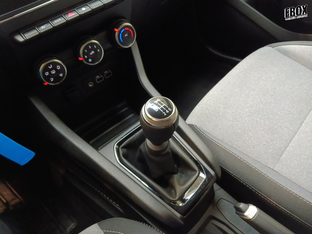 72554_p51 - RENAULT - CLIO - 2025 - photo 15