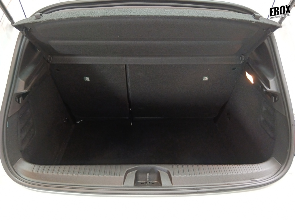 72564_p51 - RENAULT - CLIO - 2025 - photo 19