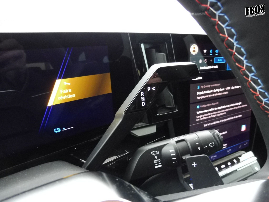 70887_p51 - RENAULT - ESPACE - 2025 - photo 14