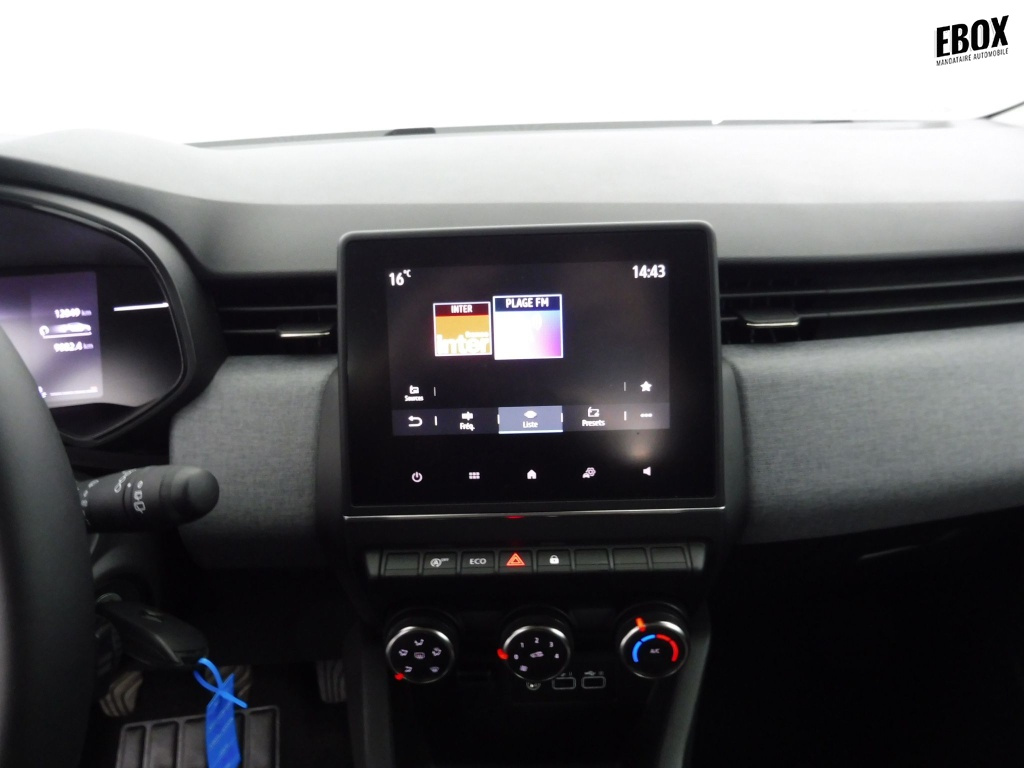 71343_p51 - RENAULT - CLIO - 2025 - photo 10