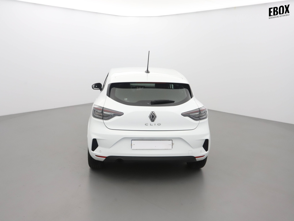 71343_p51 - RENAULT - CLIO - 2025 - photo 4