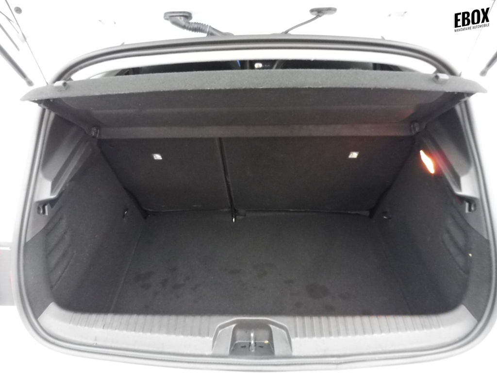 71347_p51 - RENAULT - CLIO - 2025 - photo 9