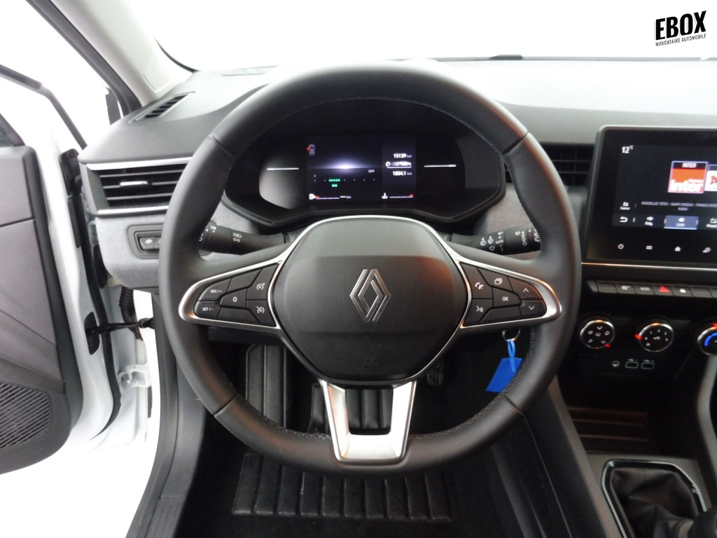 71349_p51 - RENAULT - CLIO - 2025 - photo 14