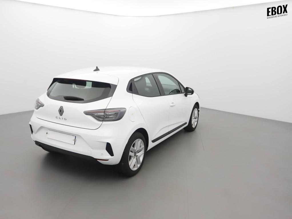 71349_p51 - RENAULT - CLIO - 2025 - photo 3