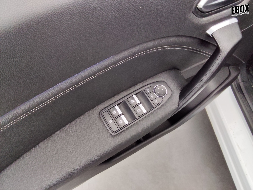 71534_p51 - RENAULT - CAPTUR - 2024 - photo 18