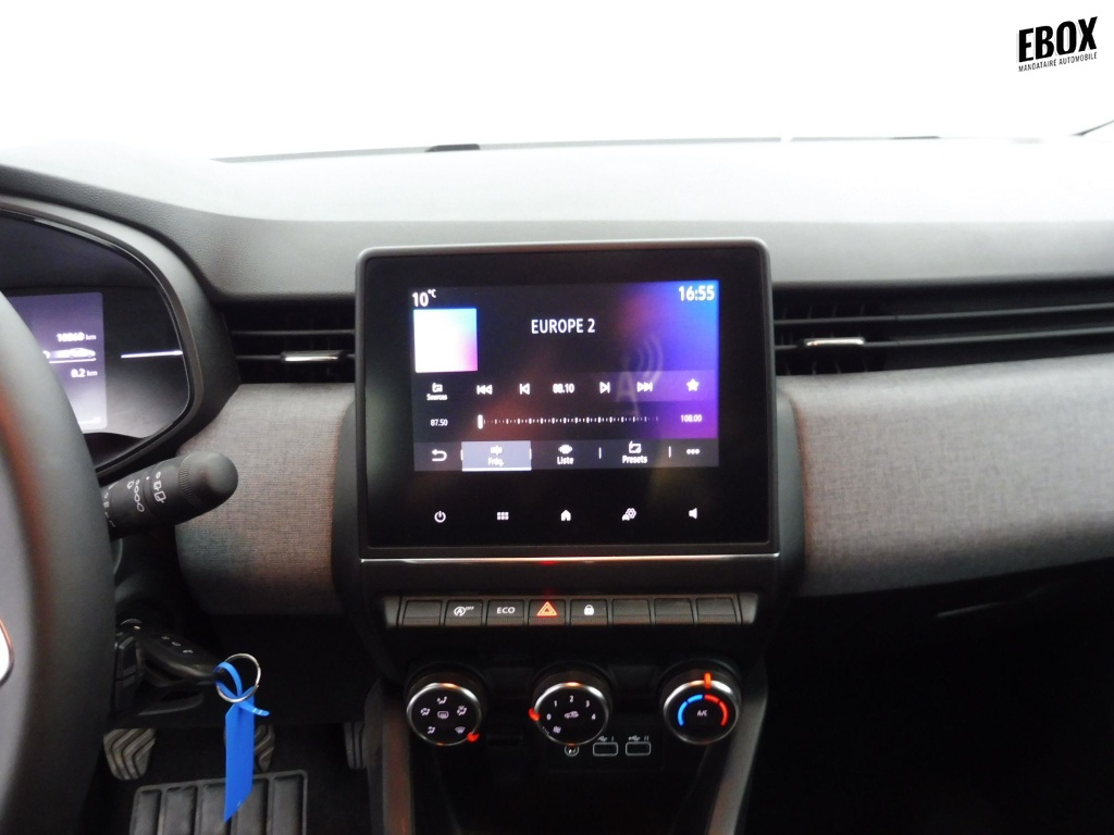 72488_p51 - RENAULT - CLIO - 2025 - photo 10