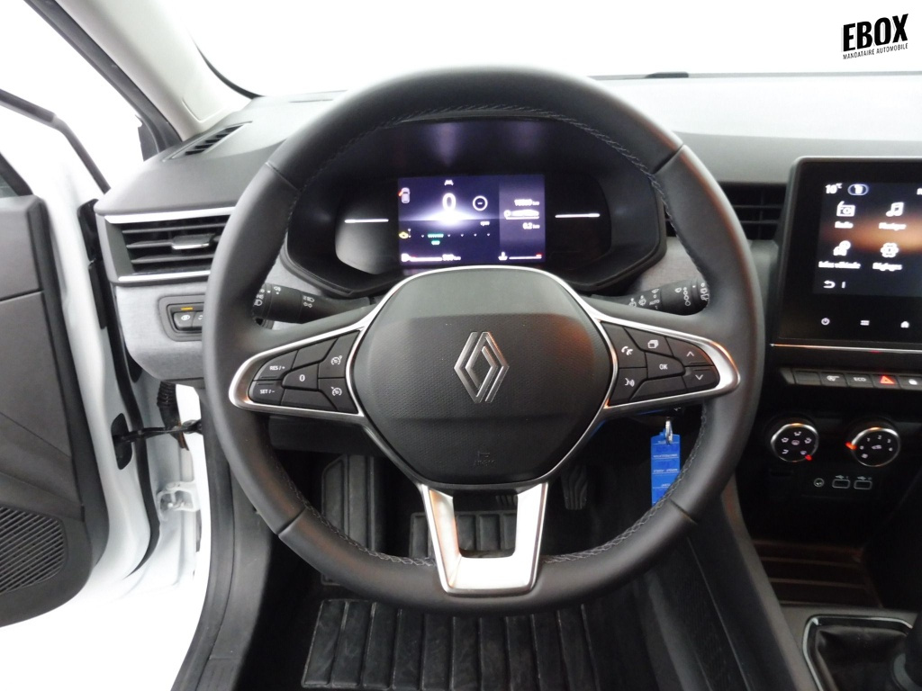 72488_p51 - RENAULT - CLIO - 2025 - photo 14