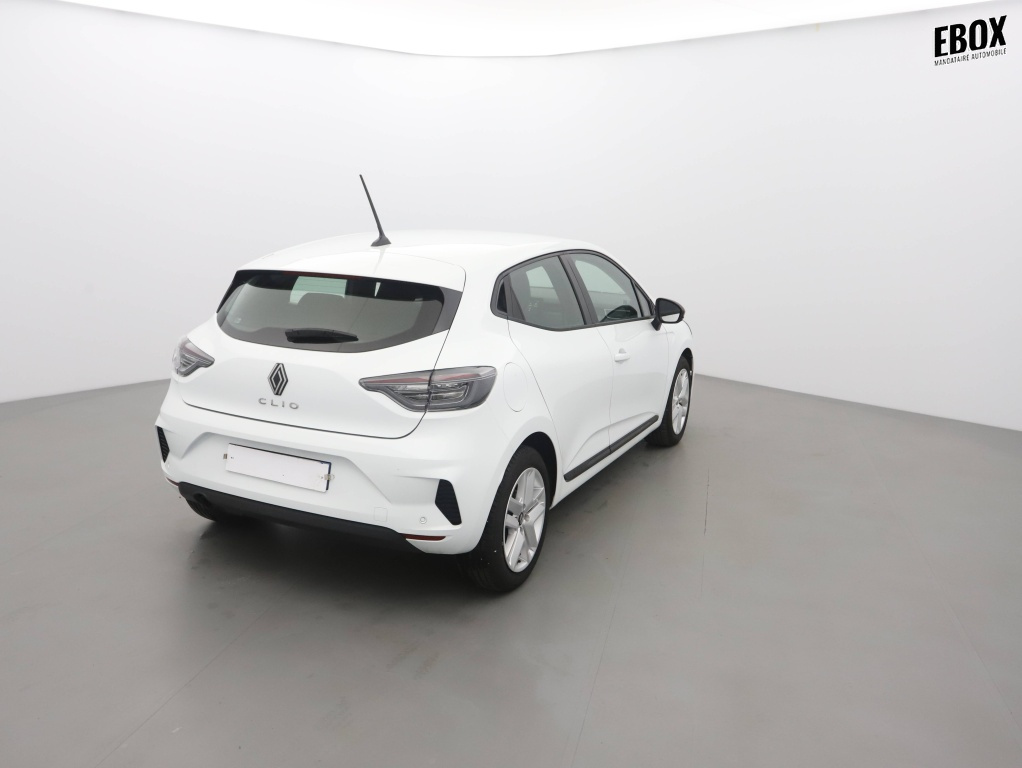 72488_p51 - RENAULT - CLIO - 2025 - photo 3