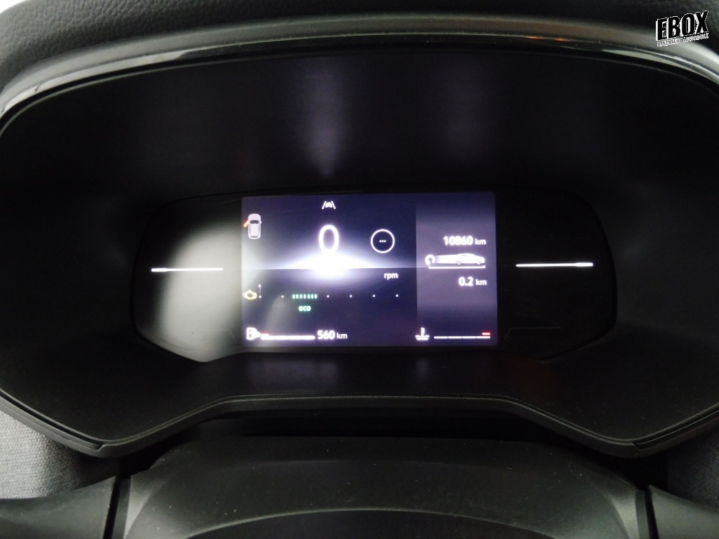 72488_p51 - RENAULT - CLIO - 2025 - photo 8